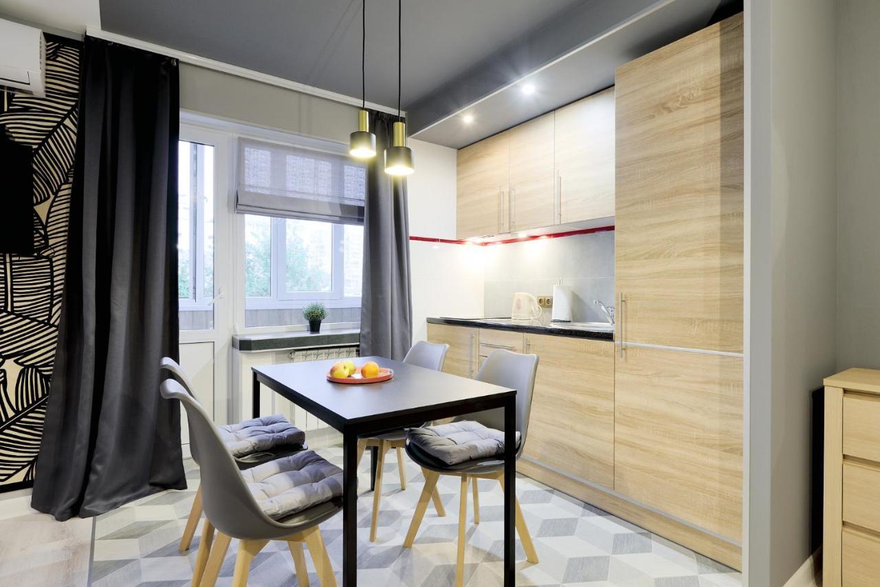 New Apart Lesi Ukrainky Blvd And Olimpiyska And Kreshchatyk And Manhattan City With Parking Kiev Eksteriør billede