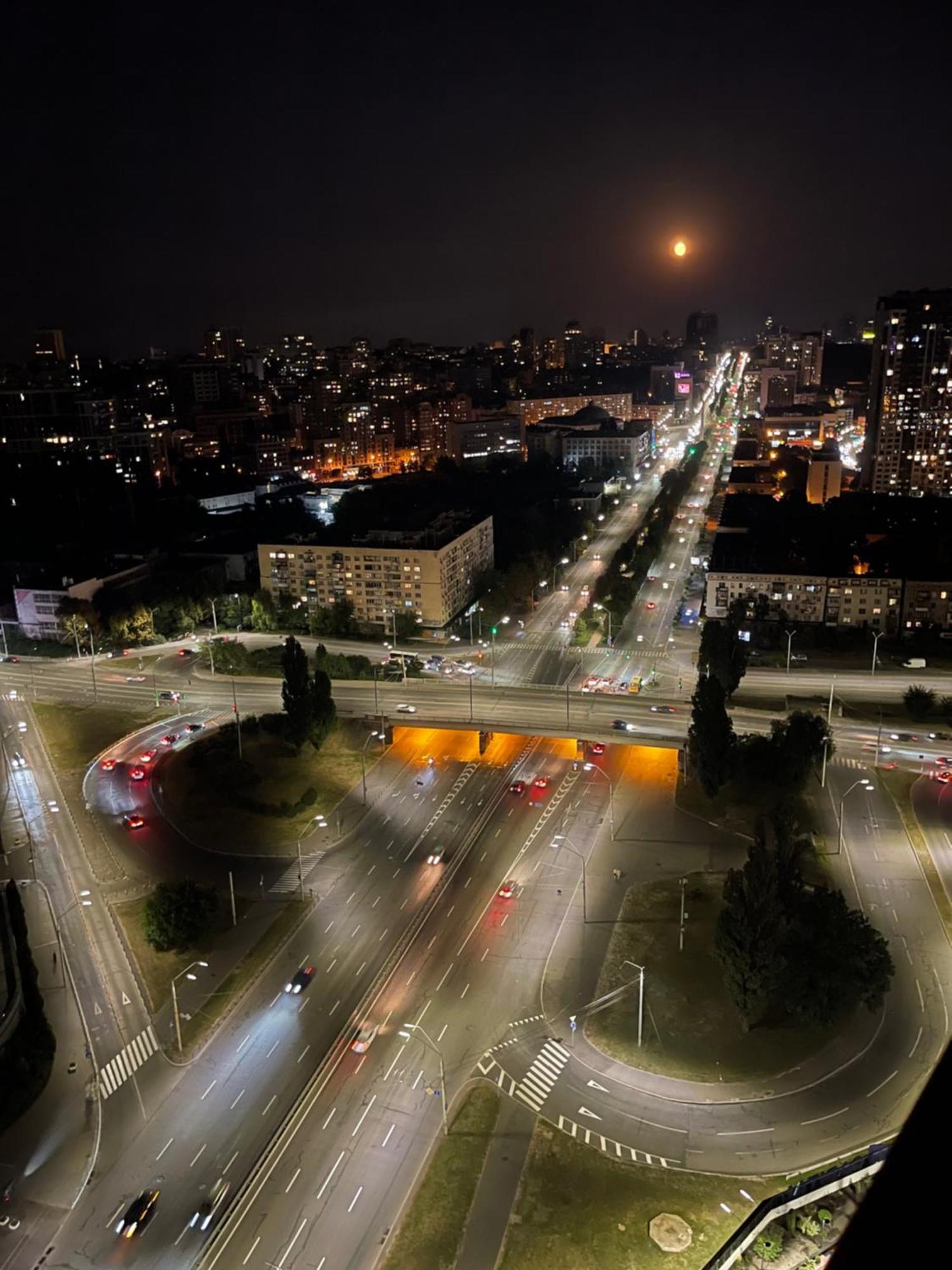 New Apart Lesi Ukrainky Blvd And Olimpiyska And Kreshchatyk And Manhattan City With Parking Kiev Eksteriør billede