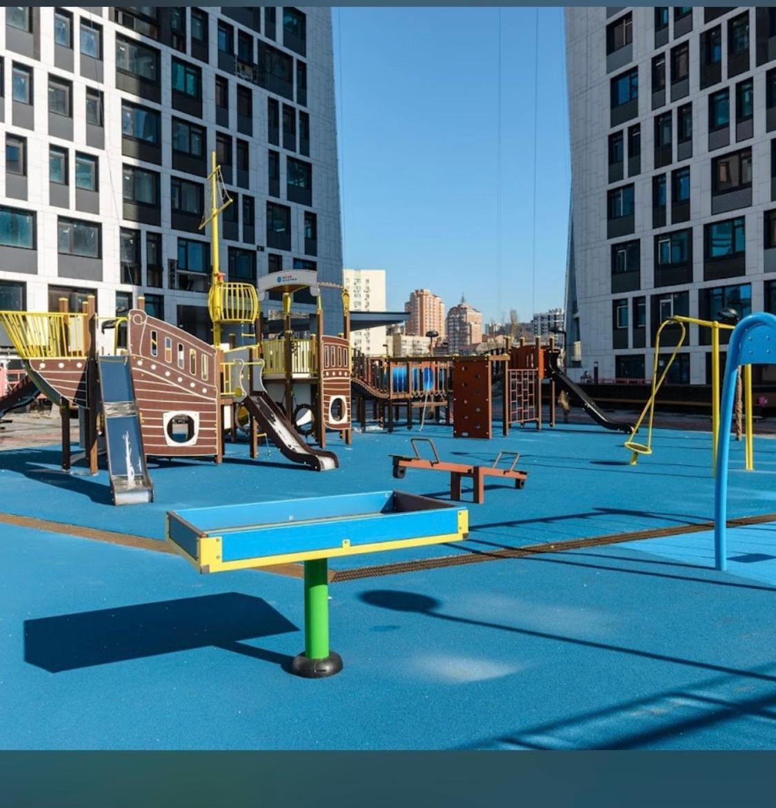 New Apart Lesi Ukrainky Blvd And Olimpiyska And Kreshchatyk And Manhattan City With Parking Kiev Eksteriør billede